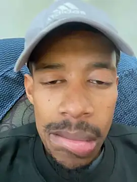 fitsexyman online show from September 22, 2025, 12:07 pm