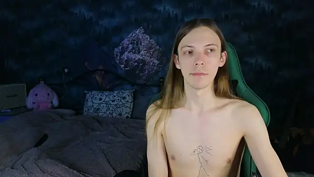 Snapshot of artass2 chatting on November 19, 2025, 2:44 am artass2 online show from November 19, 2025, 2:44 am