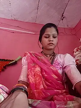 Snapshot of Manvi_tyagi chatting on October 22, 2025, 9:31 am Manvi tyagi online show from October 22, 2025, 9:31 am