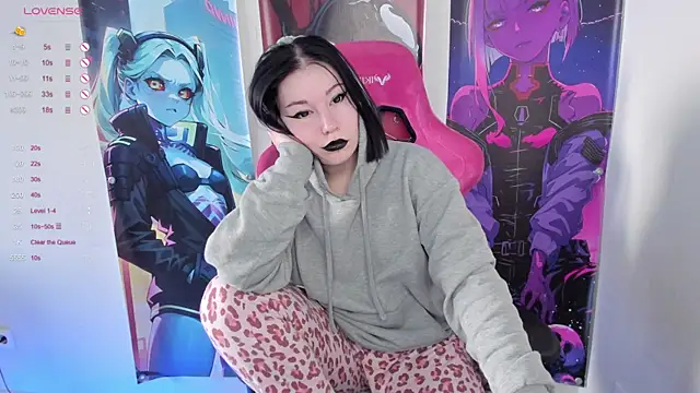 MargarettRose online show from November 28, 2025, 3:42 am