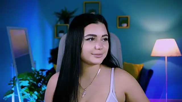 NaomiWilsons online show from December 17, 2025, 12:33 pm