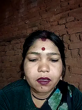 Priya tyagi online show from October 15, 2025, 12:22 am