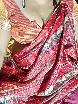 pinki nude online show from September 10, 2025, 6:19 pm