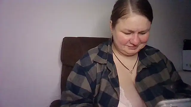 Snapshot of MartaXLove chatting on October 24, 2025, 5:09 pm MartaXLove online show from October 24, 2025, 5:09 pm