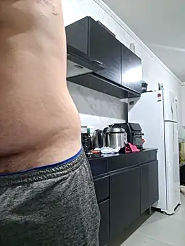 coisasdecasal2727 online show from December 16, 2025, 8:08 am