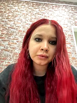 Snapshot of VeronicaLine chatting on October 19, 2025, 4:13 am VeronicaLine online show from October 19, 2025, 4:13 am