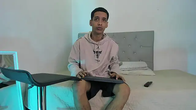 twinkDuohot online show from October 21, 2025, 12:44 am