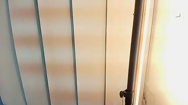 alaska  williams   online show from November 28, 2025, 10:45 pm