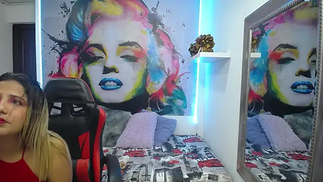 tiana breeze online show from September 29, 2025, 2:27 am