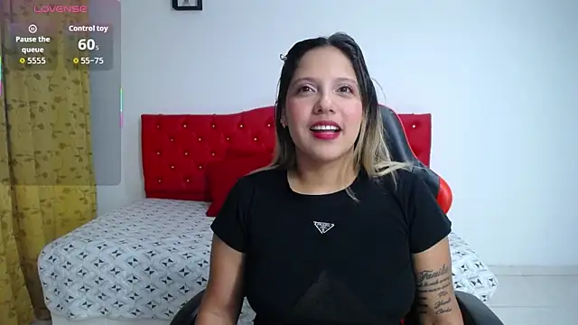 tiana breeze online show from October 30, 2025, 1:29 am