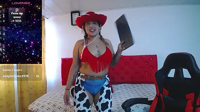 tiana breeze online show from October 31, 2025, 6:53 pm