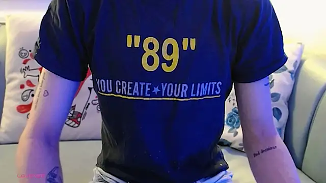 Snapshot of ArianaSantana chatting on October 26, 2025, 12:44 pm ArianaSantana online show from October 26, 2025, 12:44 pm