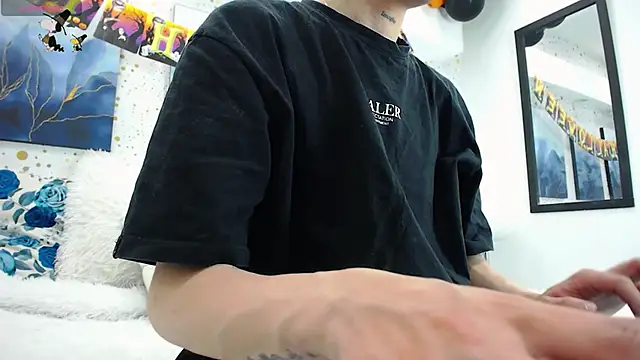 Snapshot of ArianaSantana chatting on November 3, 2025, 12:50 pm ArianaSantana online show from November 3, 2025, 12:50 pm