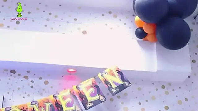 Snapshot of ArianaSantana chatting on November 4, 2025, 12:48 pm ArianaSantana online show from November 4, 2025, 12:48 pm