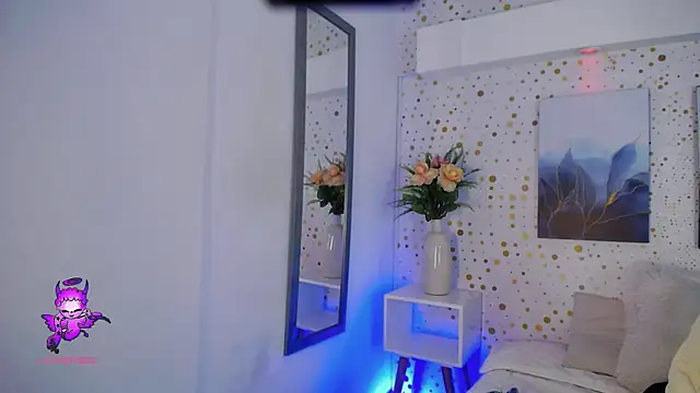 Snapshot of ArianaSantana chatting on November 8, 2025, 12:27 pm ArianaSantana online show from November 8, 2025, 12:27 pm