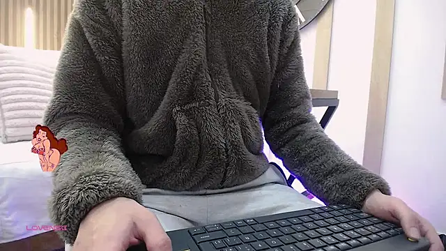 Snapshot of ArianaSantana chatting on November 19, 2025, 12:49 pm ArianaSantana online show from November 19, 2025, 12:49 pm