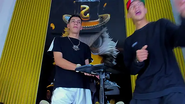 Dante Brown1  online show from October 27, 2025, 8:24 pm