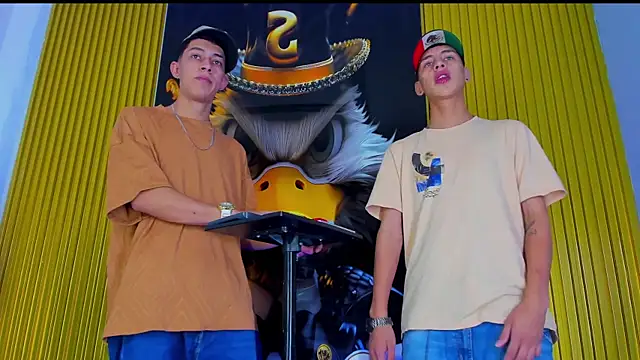 Dante Brown1  online show from November 17, 2025, 9:09 pm