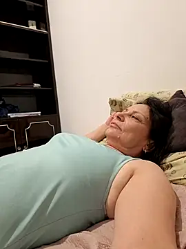 jessyca  online show from November 5, 2025, 8:31 pm