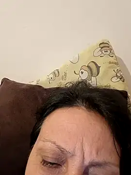 jessyca  online show from November 9, 2025, 9:24 pm