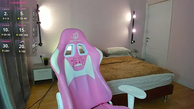 Belle Wa1ker online show from November 16, 2025, 1:00 am