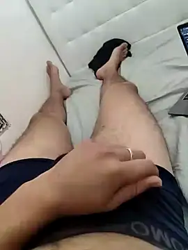 Yazaza1999 online show from September 10, 2025, 1:22 pm