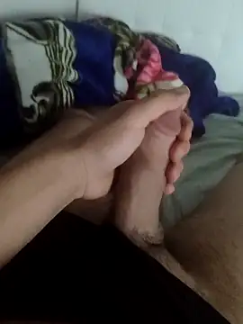 Yazaza1999 online show from October 5, 2025, 6:45 am