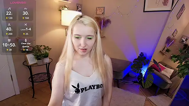 Milana Key online show from November 8, 2025, 9:13 pm