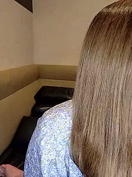 --MIYUKI online show from September 25, 2025, 9:46 am