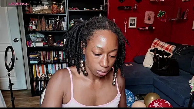 Snapshot of MarleyAquafina chatting on October 7, 2025, 2:03 pm MarleyAquafina online show from October 7, 2025, 2:03 pm