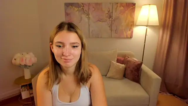 Snapshot of MilinaMorris chatting on October 4, 2025, 3:37 am MilinaMorris online show from October 4, 2025, 3:37 am