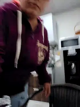 Snapshot of cherry_canndy_ chatting on October 2, 2025, 10:55 am cherry canndy  online show from October 2, 2025, 10:55 am