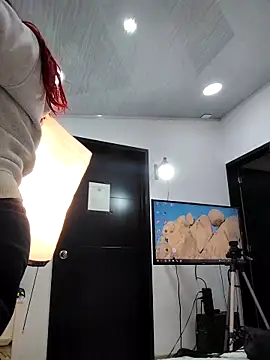 Snapshot of cherry_canndy_ chatting on October 3, 2025, 9:39 am cherry canndy  online show from October 3, 2025, 9:39 am