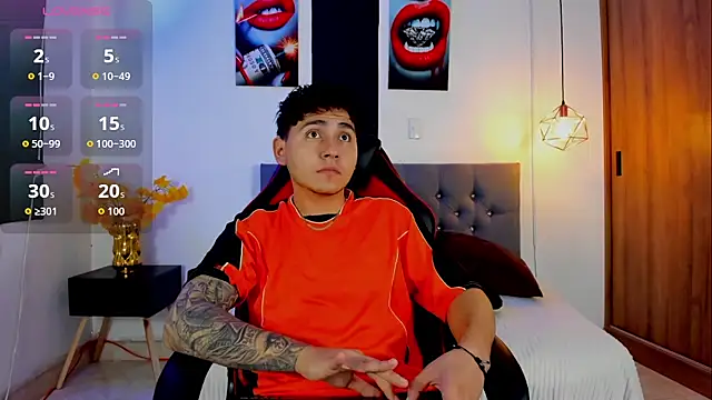 Snapshot of Nicolas_James_Sc chatting on October 1, 2025, 1:28 pm Nicolas James Sc online show from October 1, 2025, 1:28 pm