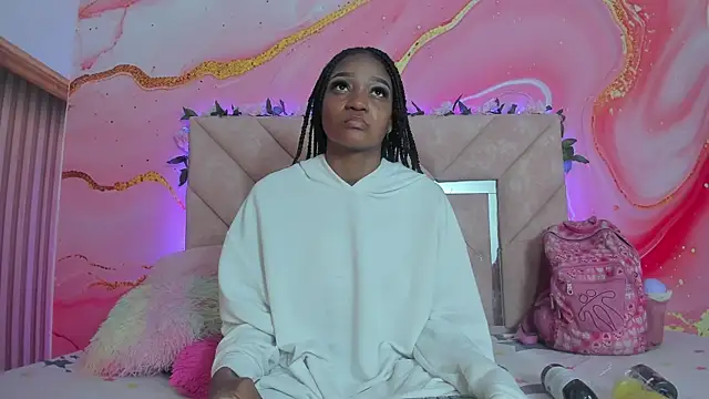 Taylor oriana  online show from November 6, 2025, 11:00 am