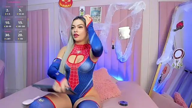 Snapshot of milaowens chatting on October 17, 2025, 12:30 pm milaowens online show from October 17, 2025, 12:30 pm