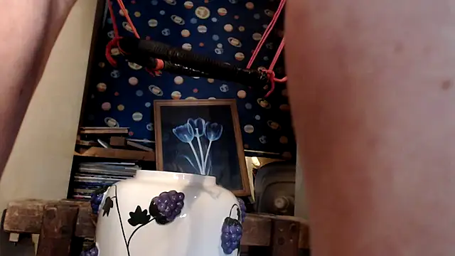 Snapshot of BiglovelyXXL chatting on December 14, 2025, 10:20 am BiglovelyXXL online show from December 14, 2025, 10:20 am