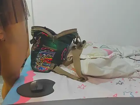 berenicelV online show from November 27, 2025, 10:34 pm