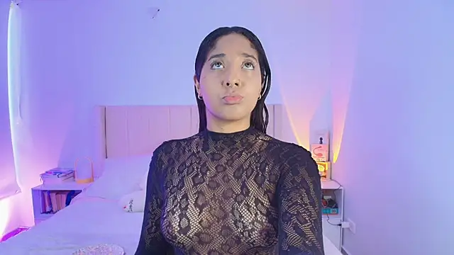 Snapshot of Megan_ale chatting on October 12, 2025, 6:18 pm Megan ale online show from October 12, 2025, 6:18 pm