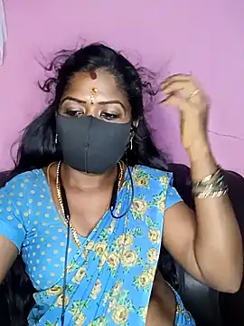 Snapshot of tamilammukuttyy chatting on September 15, 2025, 4:18 pm tamilammukuttyy online show from September 15, 2025, 4:18 pm