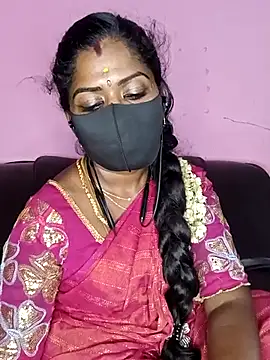 Snapshot of tamilammukuttyy chatting on September 20, 2025, 9:38 pm tamilammukuttyy online show from September 20, 2025, 9:38 pm