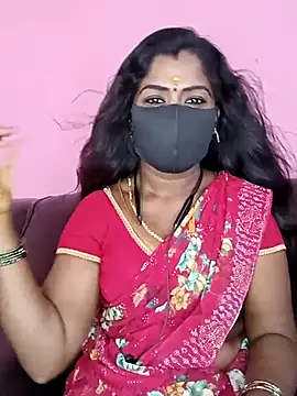 Snapshot of tamilammukuttyy chatting on September 27, 2025, 4:06 am tamilammukuttyy online show from September 27, 2025, 4:06 am