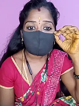 Snapshot of tamilammukuttyy chatting on October 22, 2025, 2:17 pm tamilammukuttyy online show from October 22, 2025, 2:17 pm