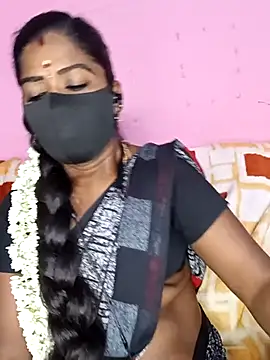 Snapshot of tamilammukuttyy chatting on November 16, 2025, 3:12 am tamilammukuttyy online show from November 16, 2025, 3:12 am