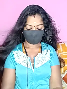 Snapshot of tamilammukuttyy chatting on December 3, 2025, 2:41 am tamilammukuttyy online show from December 3, 2025, 2:41 am