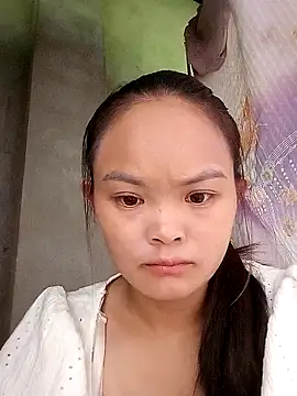 Snapshot of xinhxinhcute chatting on September 10, 2025, 12:21 am xinhxinhcute online show from September 10, 2025, 12:21 am