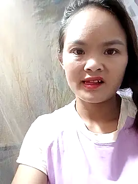 Snapshot of xinhxinhcute chatting on October 8, 2025, 3:15 am xinhxinhcute online show from October 8, 2025, 3:15 am