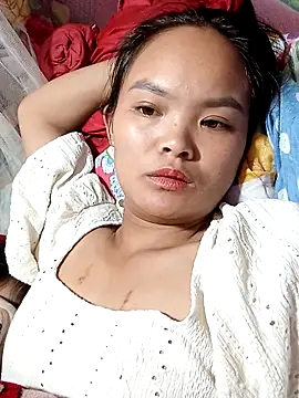 Snapshot of xinhxinhcute chatting on October 16, 2025, 10:22 pm xinhxinhcute online show from October 16, 2025, 10:22 pm