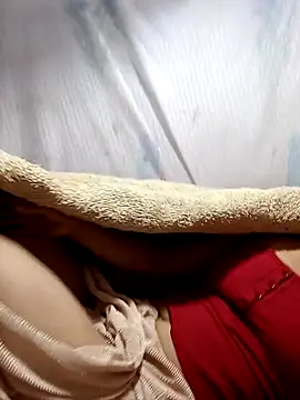 Snapshot of xinhxinhcute chatting on October 24, 2025, 11:50 am xinhxinhcute online show from October 24, 2025, 11:50 am