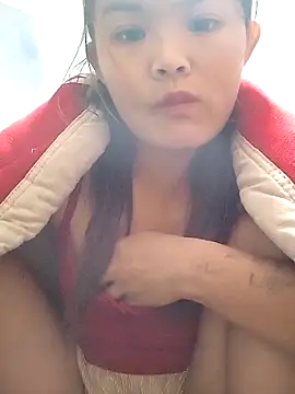 Snapshot of xinhxinhcute chatting on October 25, 2025, 12:45 pm xinhxinhcute online show from October 25, 2025, 12:45 pm